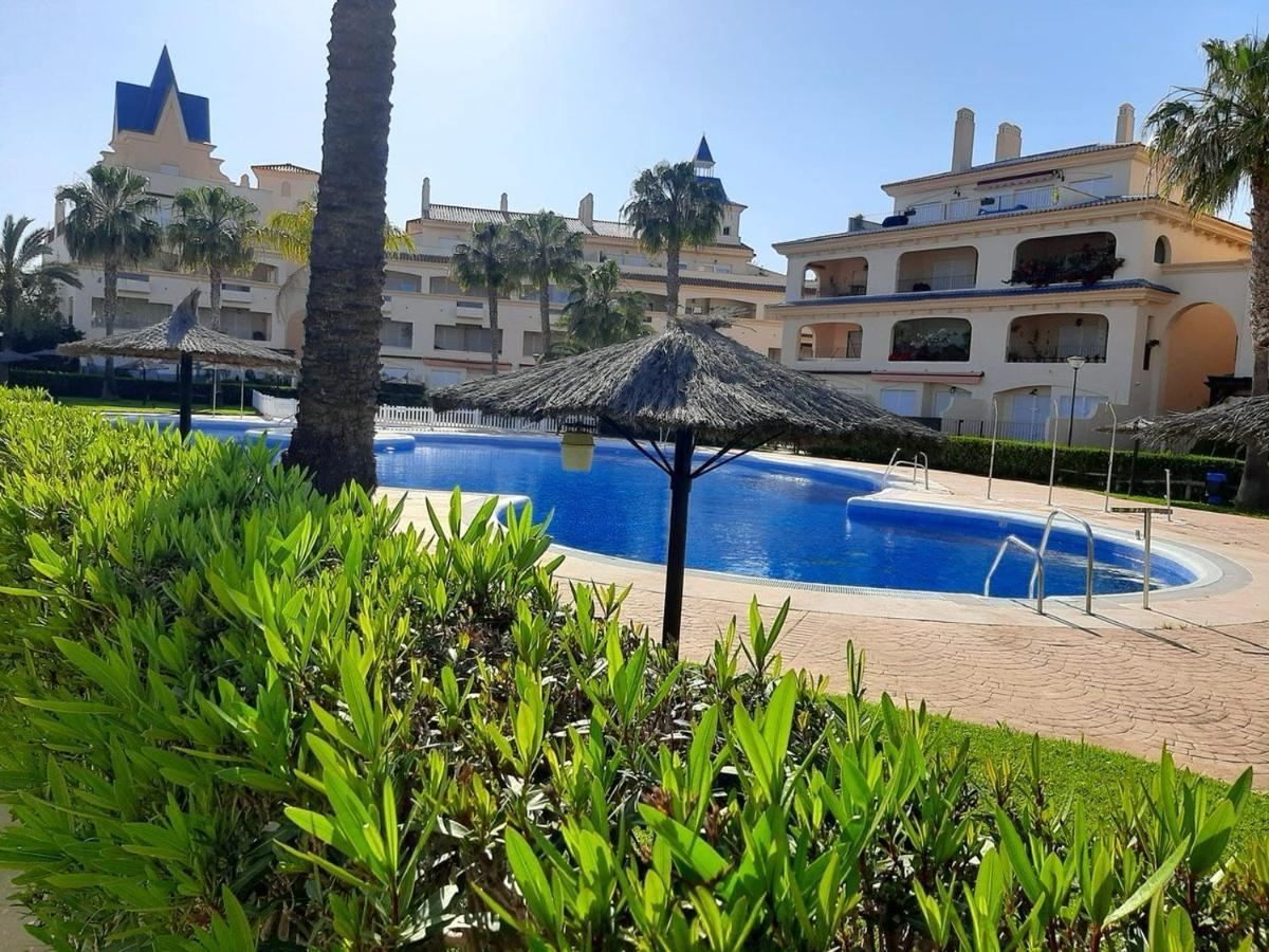 Hochwertiges Haus In Wunderschoener Golf Anlage Am Meer Rota Ngoại thất bức ảnh