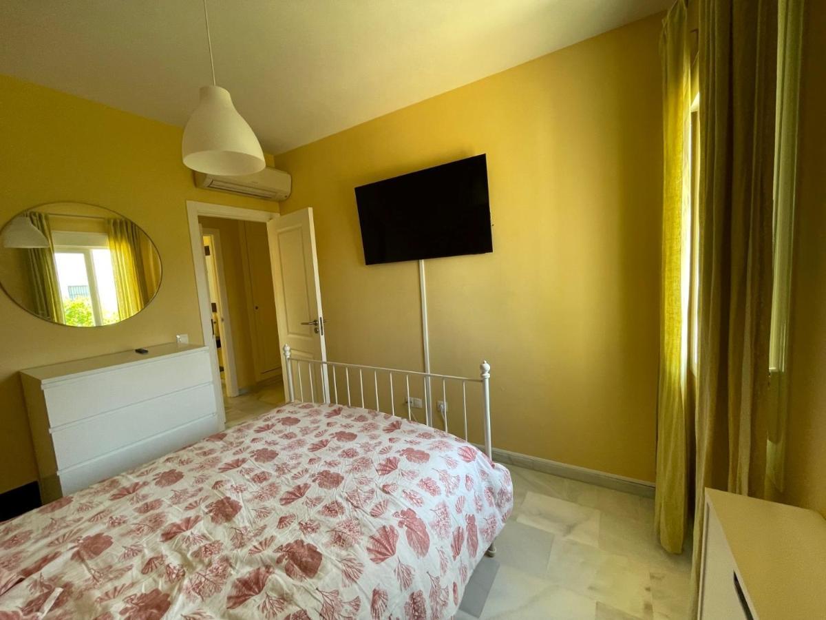 Hochwertiges Haus In Wunderschoener Golf Anlage Am Meer Rota Ngoại thất bức ảnh
